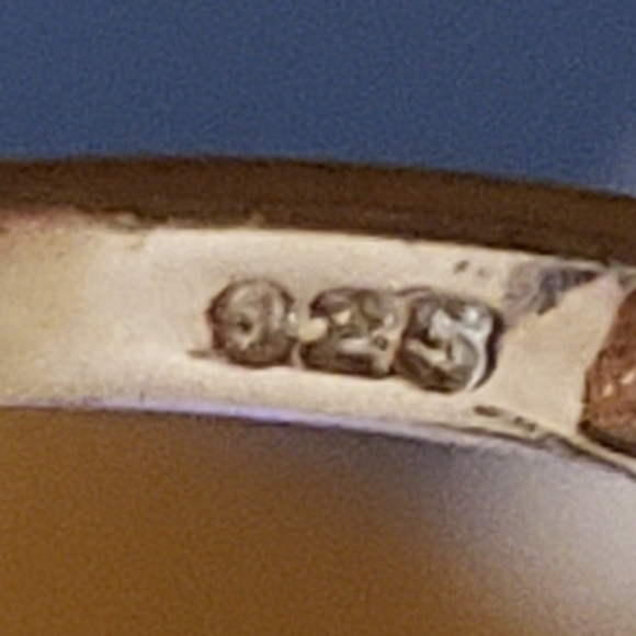 Size 5, Blue & White Diamond Crossover Band, Sterling Silver, 0.14 carats, NWT - Picture 5 of 8